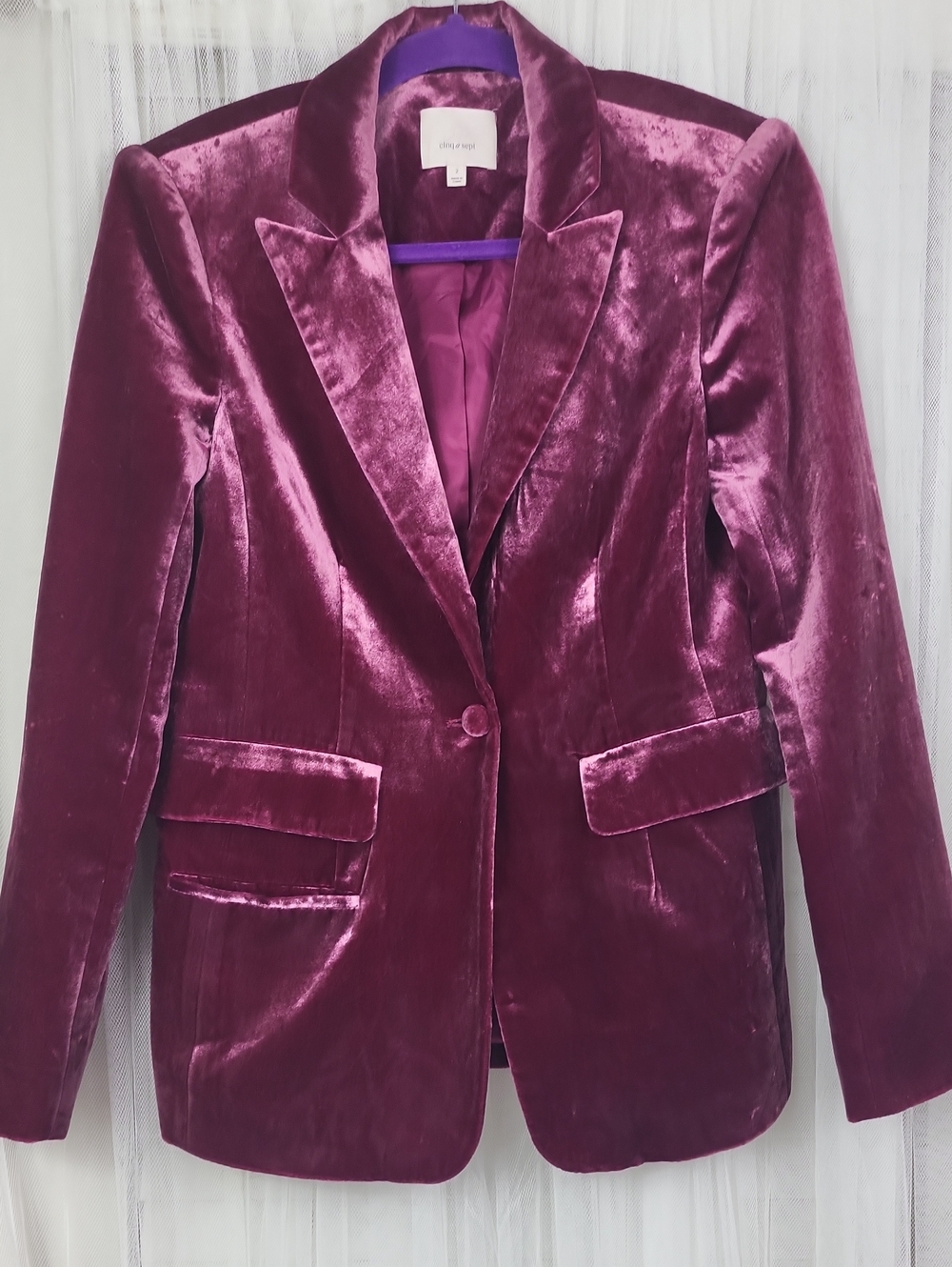 CINQ A SEPT Velvet Renault Jacket in Gooseberry Burgundy Purple. Size 2